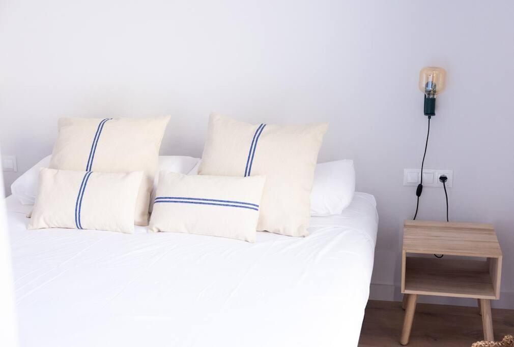 Apartamento Atico En El Casco Antiguo Mataro Bagian luar foto