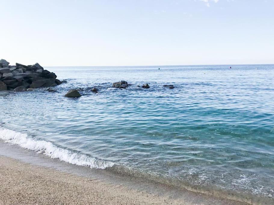 Apartamento Atico En El Casco Antiguo Mataro Bagian luar foto