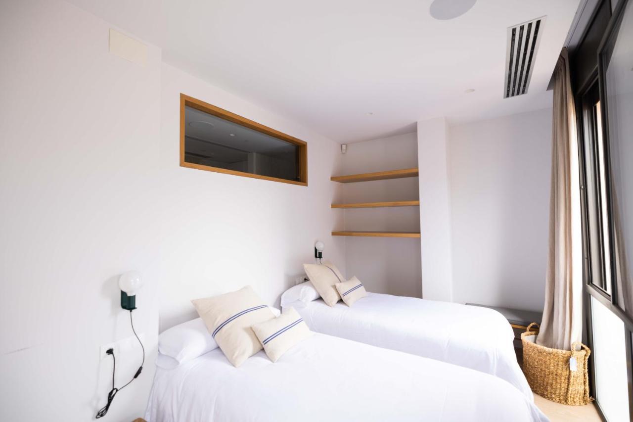 Apartamento Atico En El Casco Antiguo Mataro Bagian luar foto